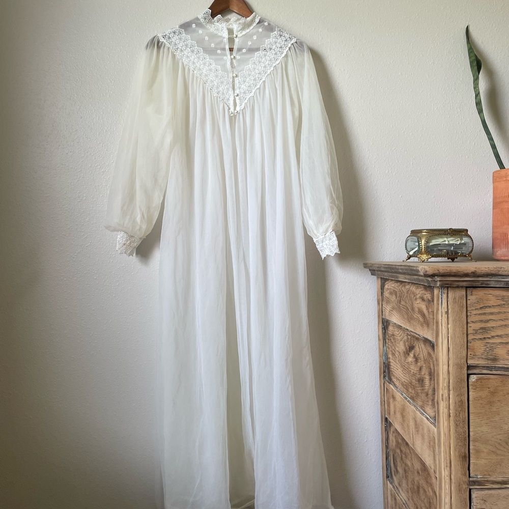 Vintage White Sheer Long Robe with Lace Yoke
